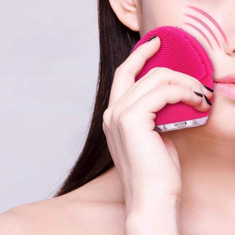 Aparat masaj facial