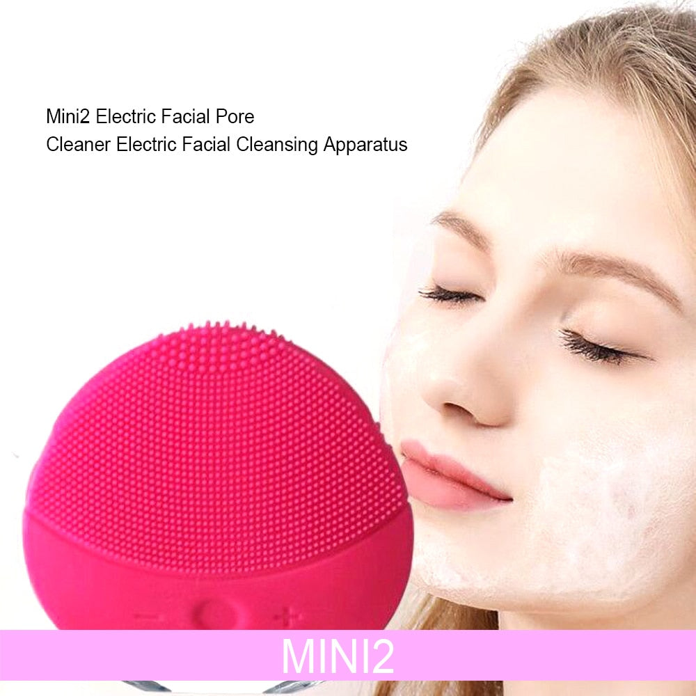 Aparat masaj facial